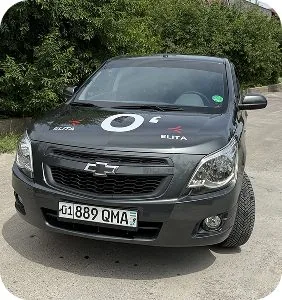 “ELITA” avtomaktabining o‘quv avtomobili old tomondan